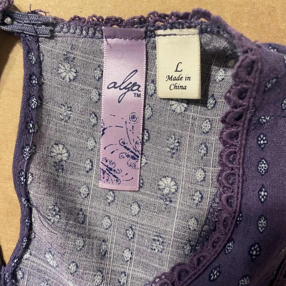 Women’s Tank - Picture 5 of 5